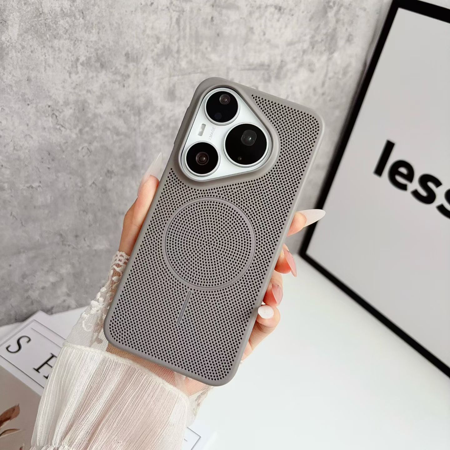 غطاء حماية مغناطيسي متوافق مع  - مراجعة Huawei Mate 60 وسعره